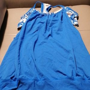 Lululemon shirt FREE if you spend $15 in my closet